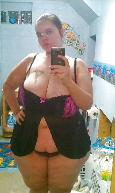 BBW April #6PJCfZQy