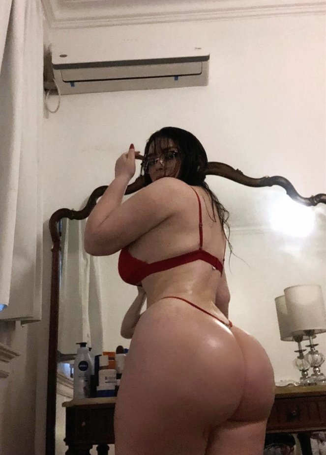 Her ass eats her panties #EPV6vnNj